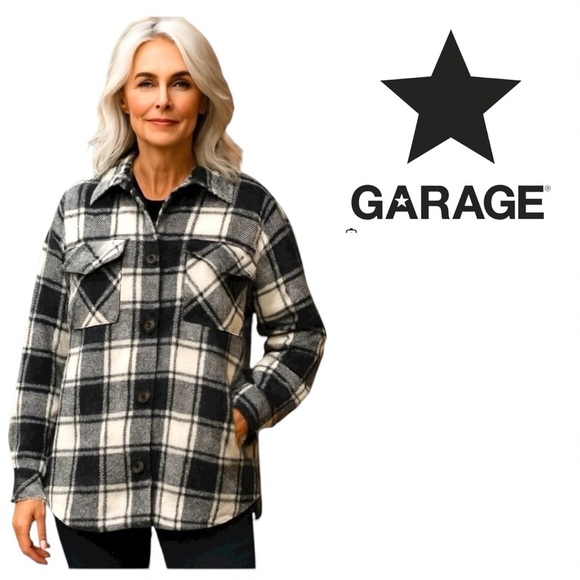 Garage Women’s Plaid Button-Up Coat. Size Large - Picture 14 of 14